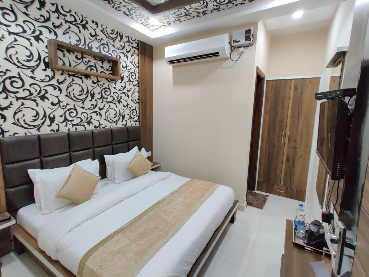 Guntas Residency Hotell Amritsar Eksteriør bilde