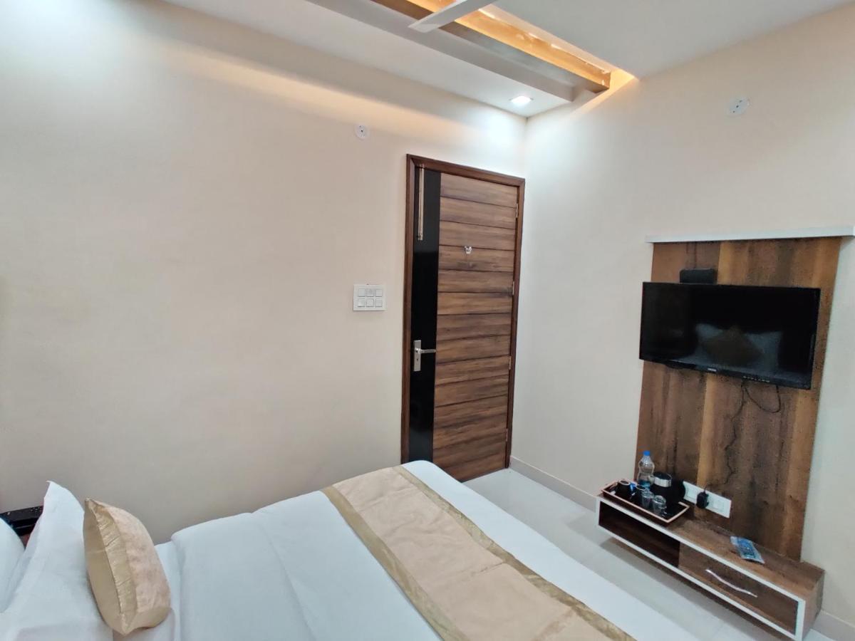 Guntas Residency Hotell Amritsar Eksteriør bilde