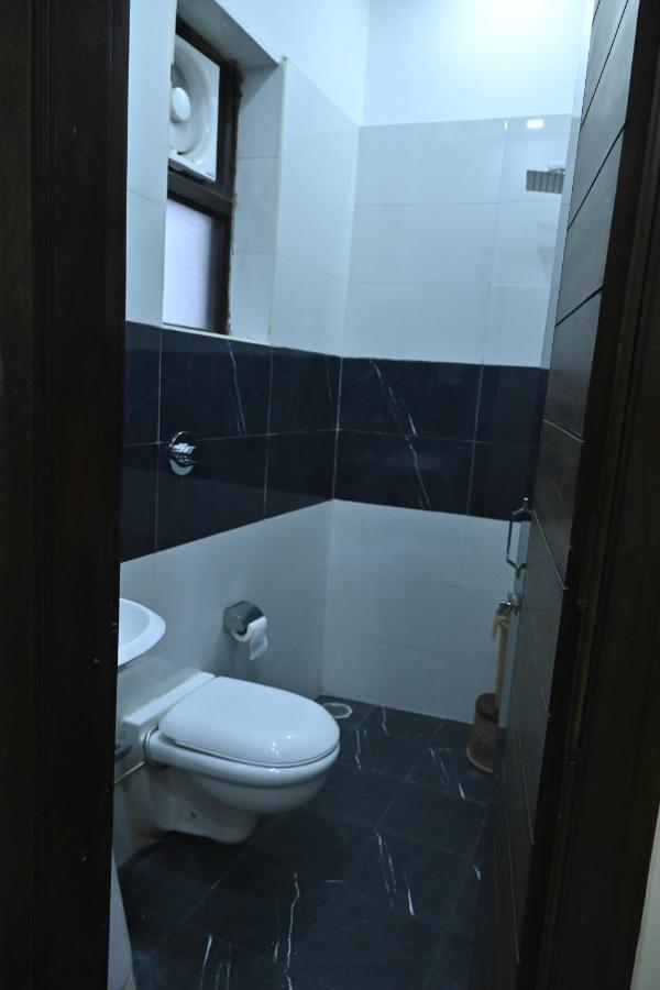 Guntas Residency Hotell Amritsar Eksteriør bilde