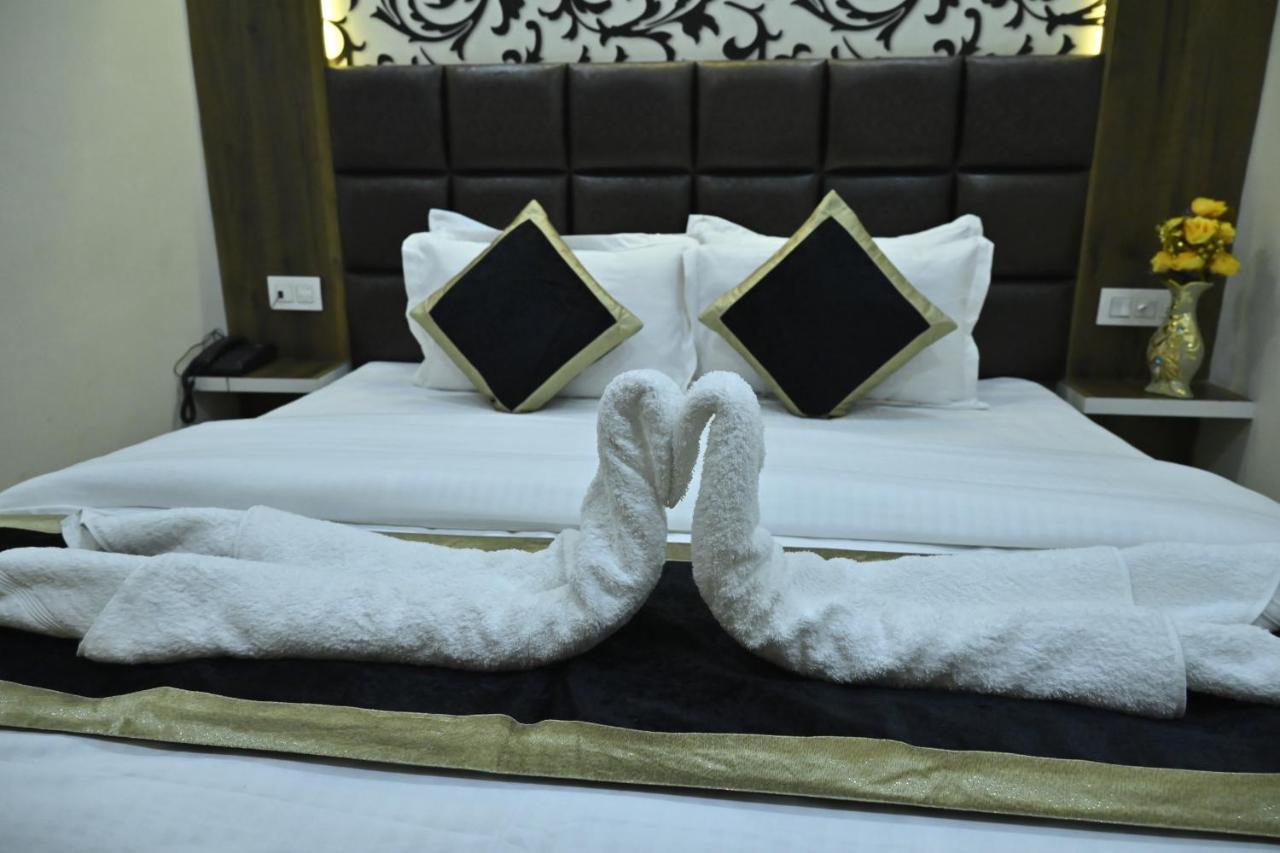 Guntas Residency Hotell Amritsar Eksteriør bilde