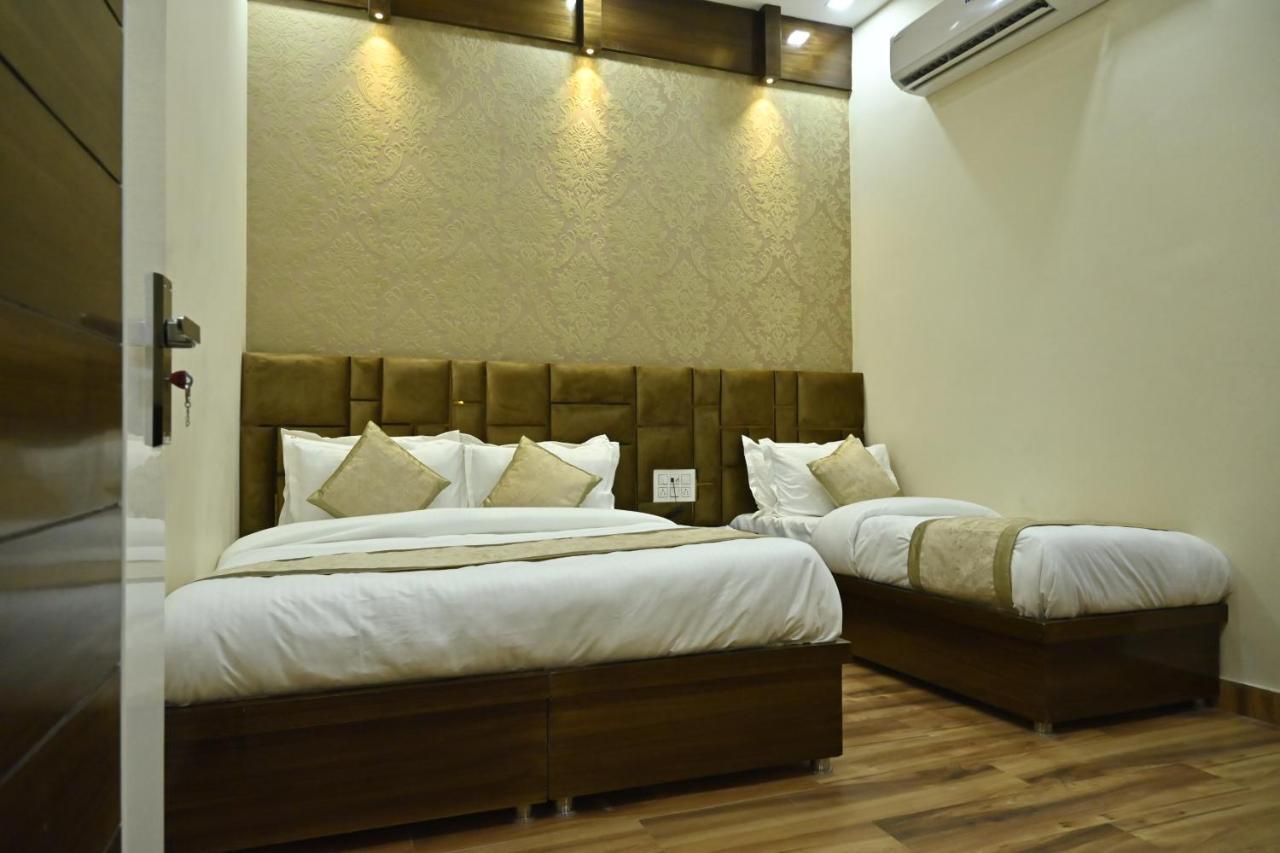 Guntas Residency Hotell Amritsar Eksteriør bilde